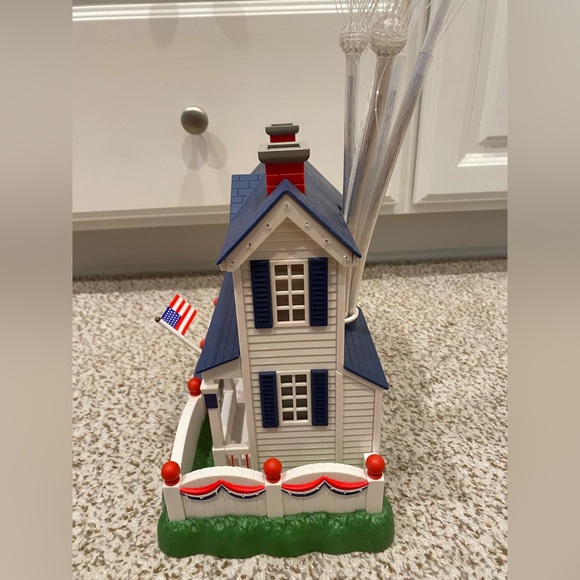 VTG CIB Avon Patriotic Lighted Fiber Optic House 4th Of July Fireworks Americana - Picture 3 of 17